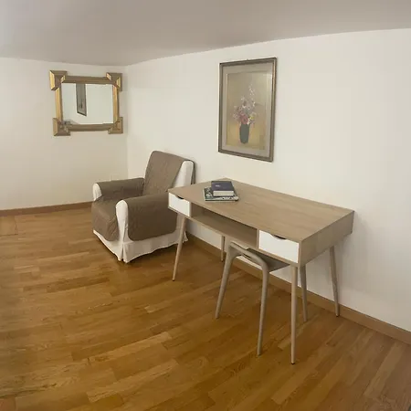 Apartment House Domusella