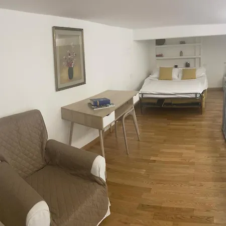 House Domusella